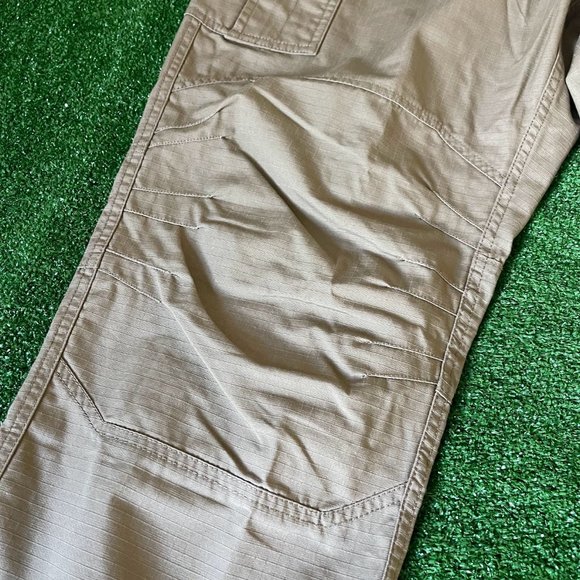 Free Soldiers Men's Water Resistant Tactical Cargo Beige Khaki Pants Size 38 - Picture 5 of 13